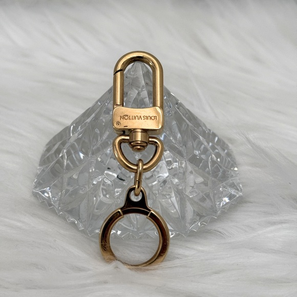 LOUIS VUITTON Anneau Cles Key Ring Holder Bag Charm Gold Tone - Picture 2 of 2